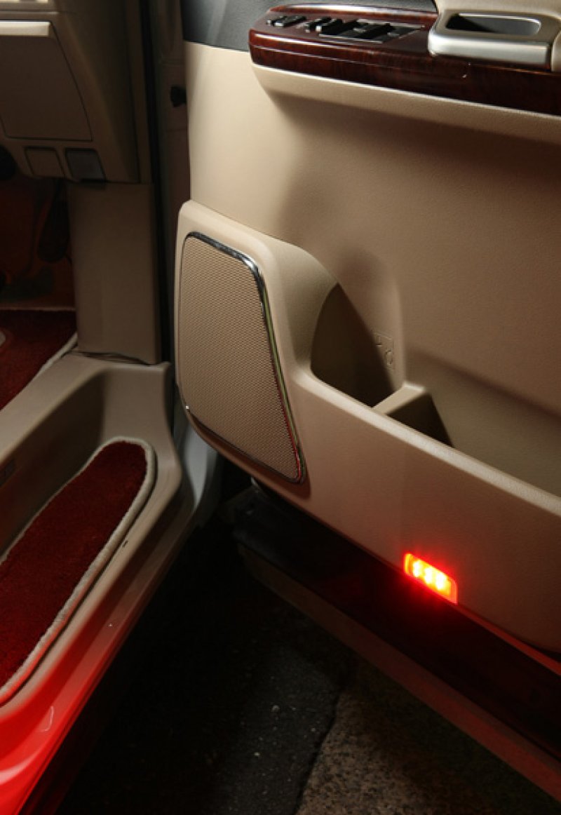 画像2: ＬＥＤカーテシイルミネーション（ドアランプ）／クリアレンズ＋LED専用基盤セット