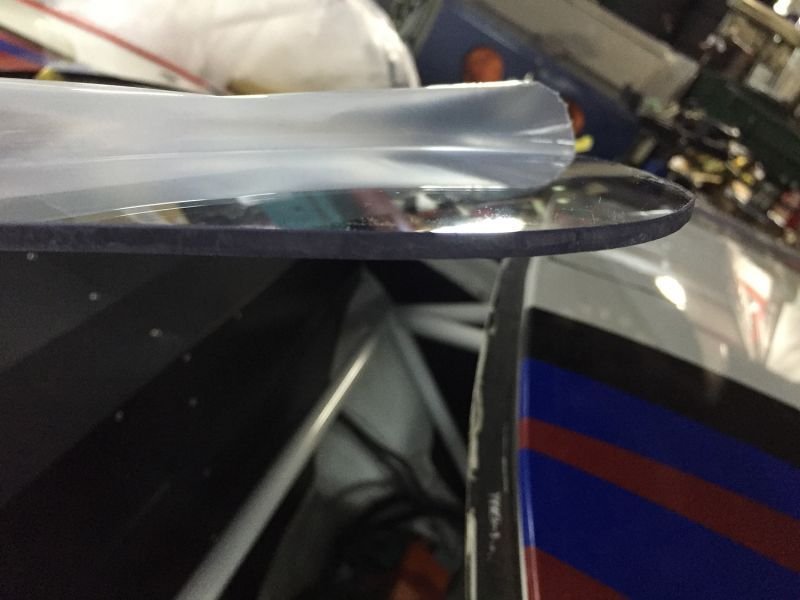 画像1: 両面耐候処理済ポリカーボネイト製リヤガラス(4mm厚)