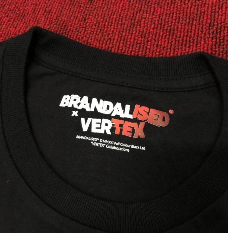 画像4: BRANDALISED x VERTEX  Flower Bomber Tee（花束を投げる男：バンクシーグラフティアート）　 (4)