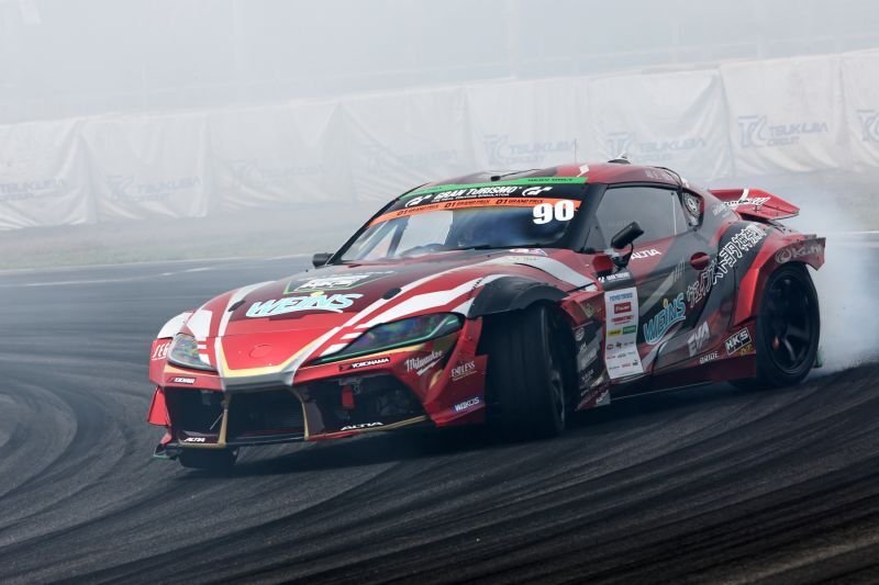 画像1: エヴァンゲリオンレーシングステアリング/02 PRODUCTION MODEL[世界限定３００本] VERTEX x 俺だっ × EVANGELION