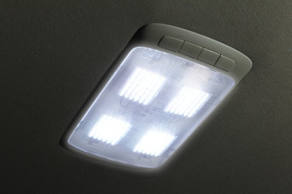 画像1: ＬＥＤ ルームイルミネーション（残光対策品）／Ｅ５１エルグランド専用（ＲＩ－Ｅ５１） (1)