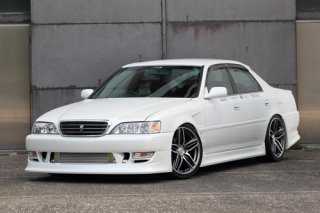 フロントエアロフェンダー(ＪＺＸ／ＧＸ１００、１０１、１０５クレスタ)